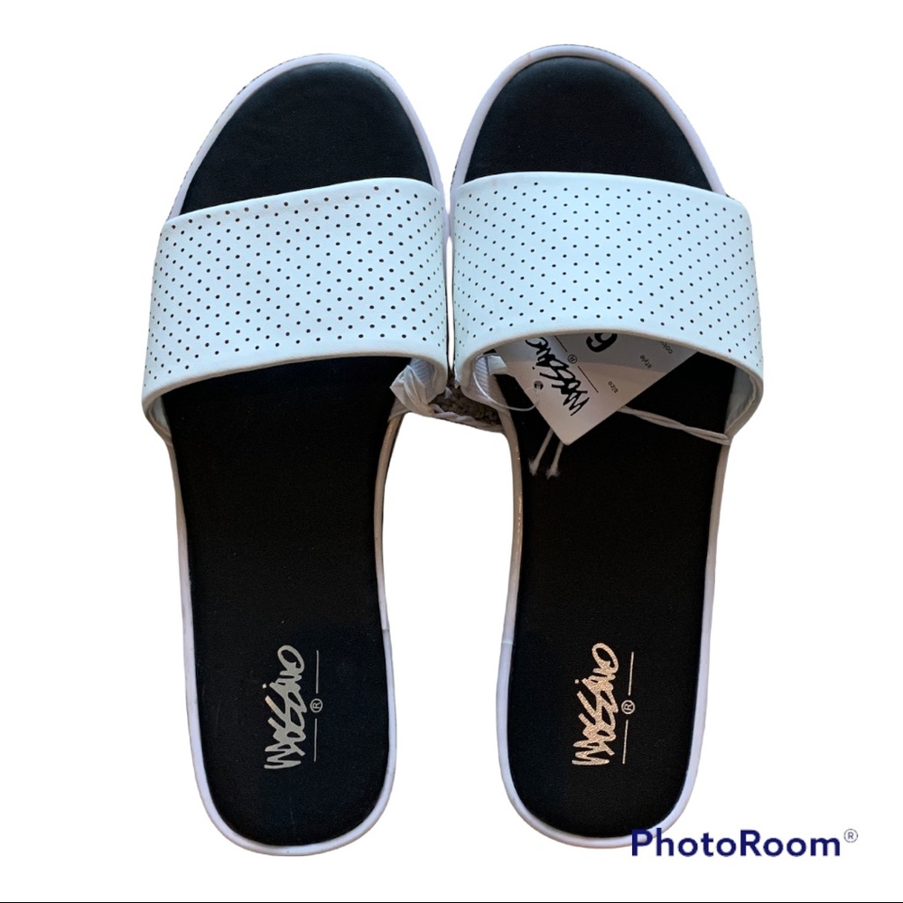 MOSSIMO Pool Slide Sandals